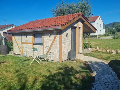 Photo 10