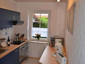 23140353-Ferienwohnung-2-Bispingen-300x225-3