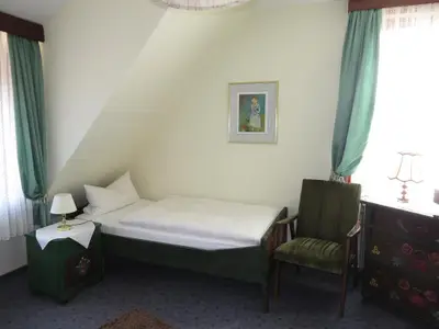 Schlafzimmer 3
