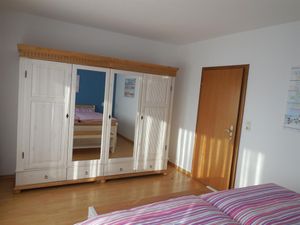 19013651-Ferienwohnung-4-Bispingen-300x225-3