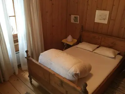 Schlafzimmer 2