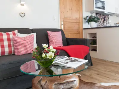 Wohnen - gemütliche Couch  optional ausziehbar - Bulltexmatraze - Hotelkomfort