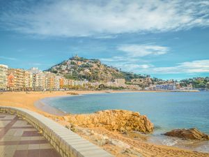 23767842-Ferienwohnung-4-Blanes-300x225-1