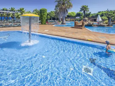 Ferienwohnung für 6 Personen (40 m²) in Blanes 8/10