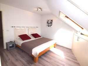 23588164-Ferienwohnung-4-Blankenberge-300x225-1