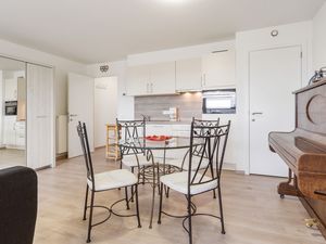 23588150-Ferienwohnung-3-Blankenberge-300x225-5