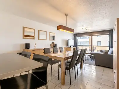 DiningRoom