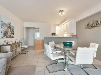 DiningRoom
