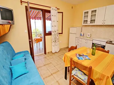 Ferienwohnung für 5 Personen in Blato 4/9