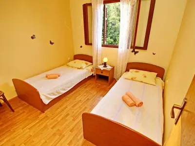 Ferienwohnung für 4 Personen in Blato 7/9