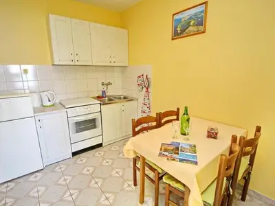 Ferienwohnung für 3 Personen in Blato 5/8