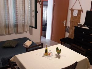 23932349-Ferienwohnung-4-Blato (Zivogosce)-300x225-2