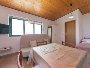 23459673-Ferienwohnung-3-Blato (Zivogosce)-300x225-2