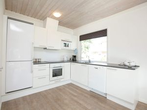 1026300-Ferienwohnung-6-Blåvand-300x225-4