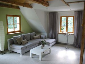 23325091-Ferienwohnung-8-Bleckede-300x225-1