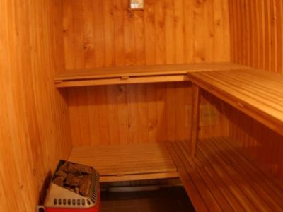 Sauna mit Solarium