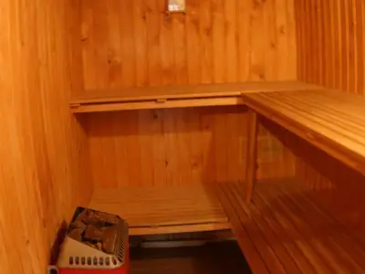 Sauna mit Solarium