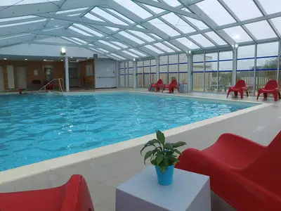 PoolOfHouse
