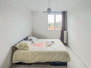 23763755-Ferienwohnung-7-Bobigny-300x225-4