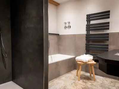 Bussjägerhof Almstube Bad