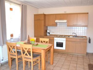 4641262-Ferienwohnung-3-Bodenmais-300x225-5