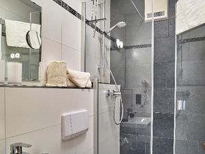 1659041-Ferienwohnung-6-Bodenmais-300x225-5