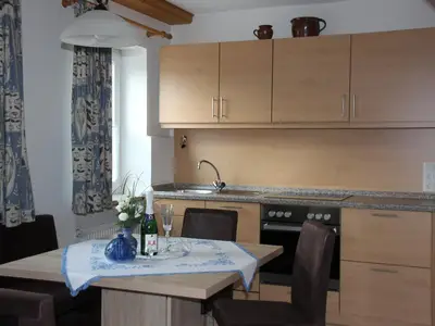 Küche und Essbereich