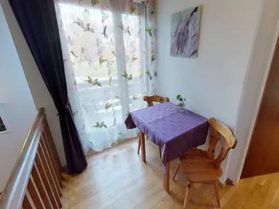 DiningRoom