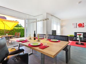 22336317-Ferienwohnung-4-Bodman-Ludwigshafen-300x225-3