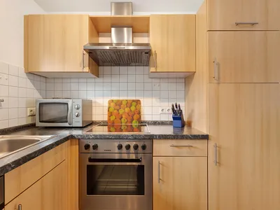 KITCHEN, INSIDE