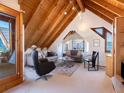 Photo, INSIDE, OUTSIDE