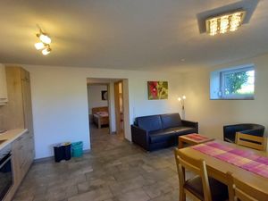 23203161-Ferienwohnung-4-Bodnegg-300x225-1