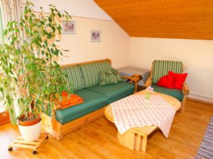 22075497-Ferienwohnung-5-Böbing-300x225-2