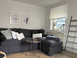 23969960-Ferienwohnung-4-Böchingen-300x225-1