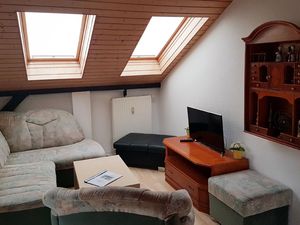 23325096-Ferienwohnung-6-Böhlen-300x225-5