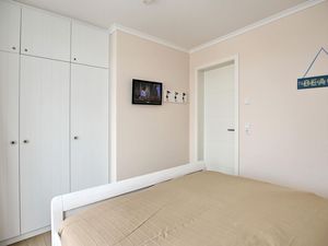 23660860-Ferienwohnung-4-Börgerende-300x225-5