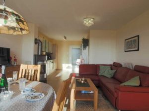 21626095-Ferienwohnung-4-Börgerende-Rethwisch-300x225-4