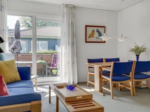 23572621-Ferienwohnung-4-Bogense-300x225-1