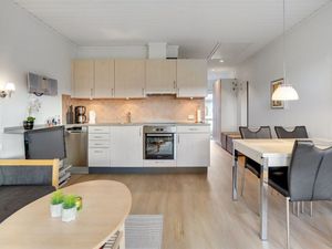 23575207-Ferienwohnung-4-Bogense-300x225-4