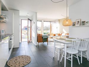 22385445-Ferienwohnung-4-Bogense-300x225-4