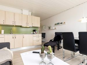 23437694-Ferienwohnung-2-Bogense-300x225-3