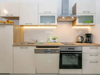 Ferienwohnung für 8 Personen (77 m²) in Malinska 10/10