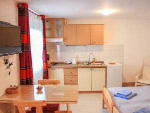 23843384-Ferienwohnung-2-Bohinjsko Jez-300x225-1