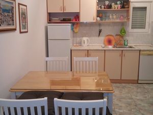 23930481-Ferienwohnung-4-Bol-300x225-5