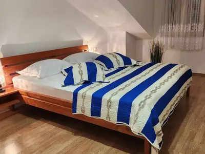 Ferienwohnung für 4 Personen (75 m²) in Bol 9/10