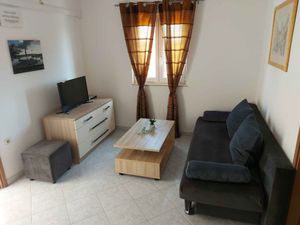 24032211-Ferienwohnung-4-Bol-300x225-5