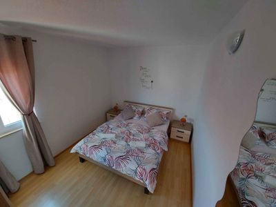 Ferienwohnung für 4 Personen (42 m²) in Bol 9/10