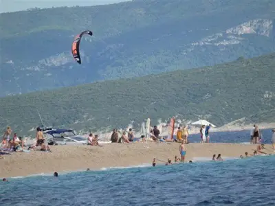 Ort allgemein. Strand in der Umgebung