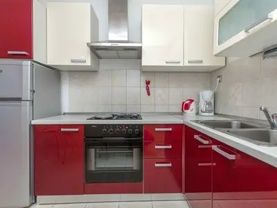 Ferienwohnung für 3 Personen (34 m²) in Bol 9/10