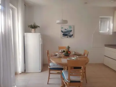 Ferienwohnung für 4 Personen (70 m²) in Bol 6/10
